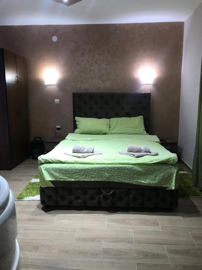 Apartments Zlatko Соко Баня Екстериор снимка