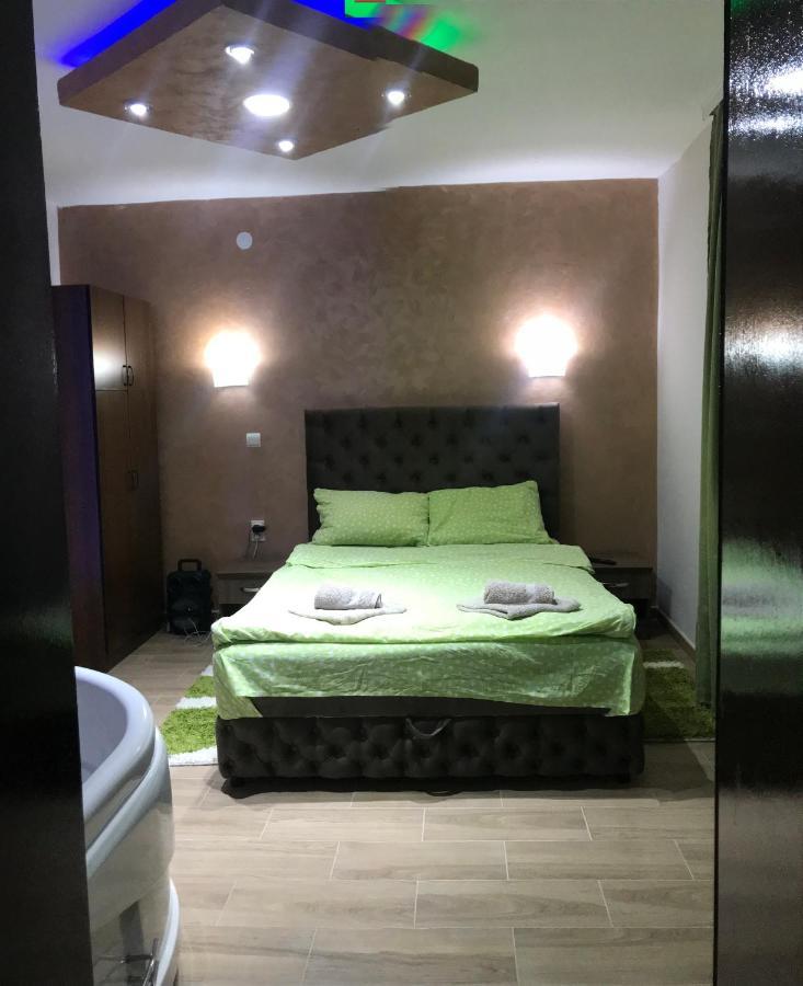 Apartments Zlatko Соко Баня Екстериор снимка